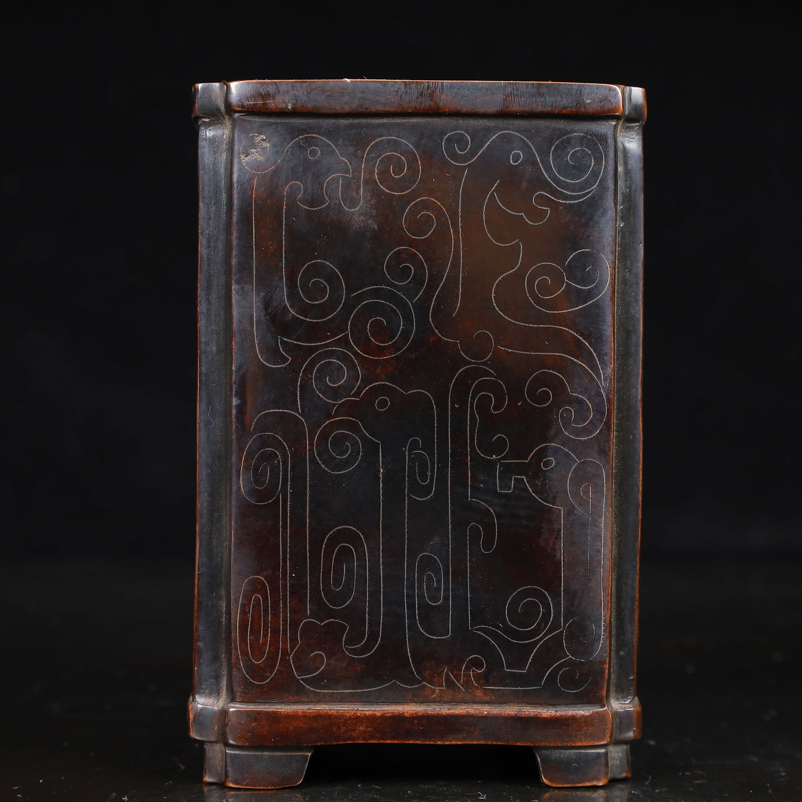 A Rare Bronze Chi-Dragon Pattern Brush Pot - 6