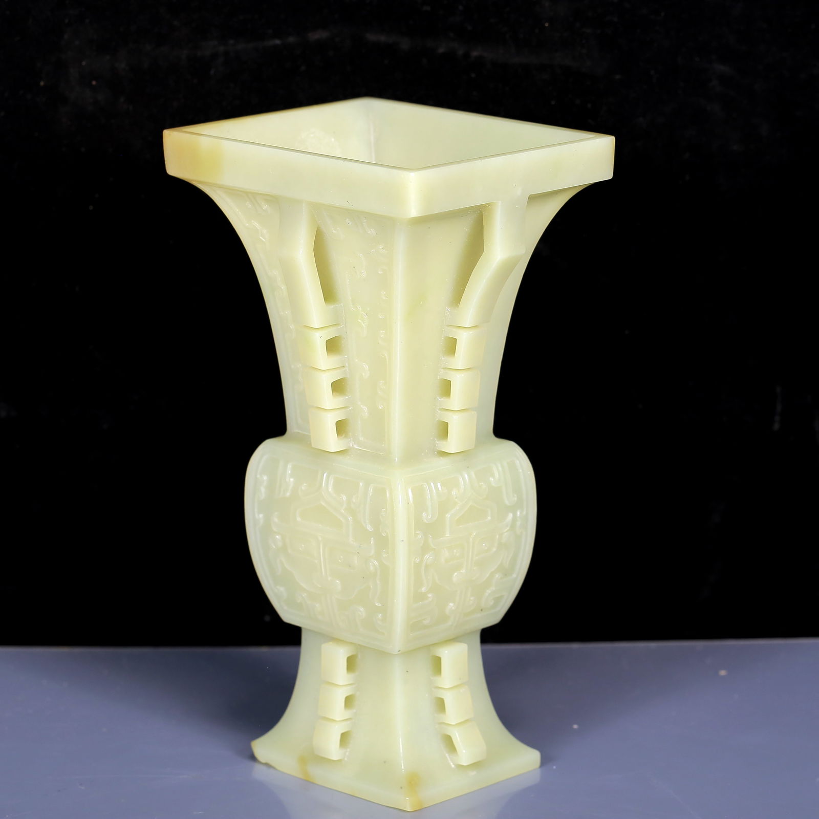 An Exquisite White Jade Beast-Face Pattern Vase (1 of 12)