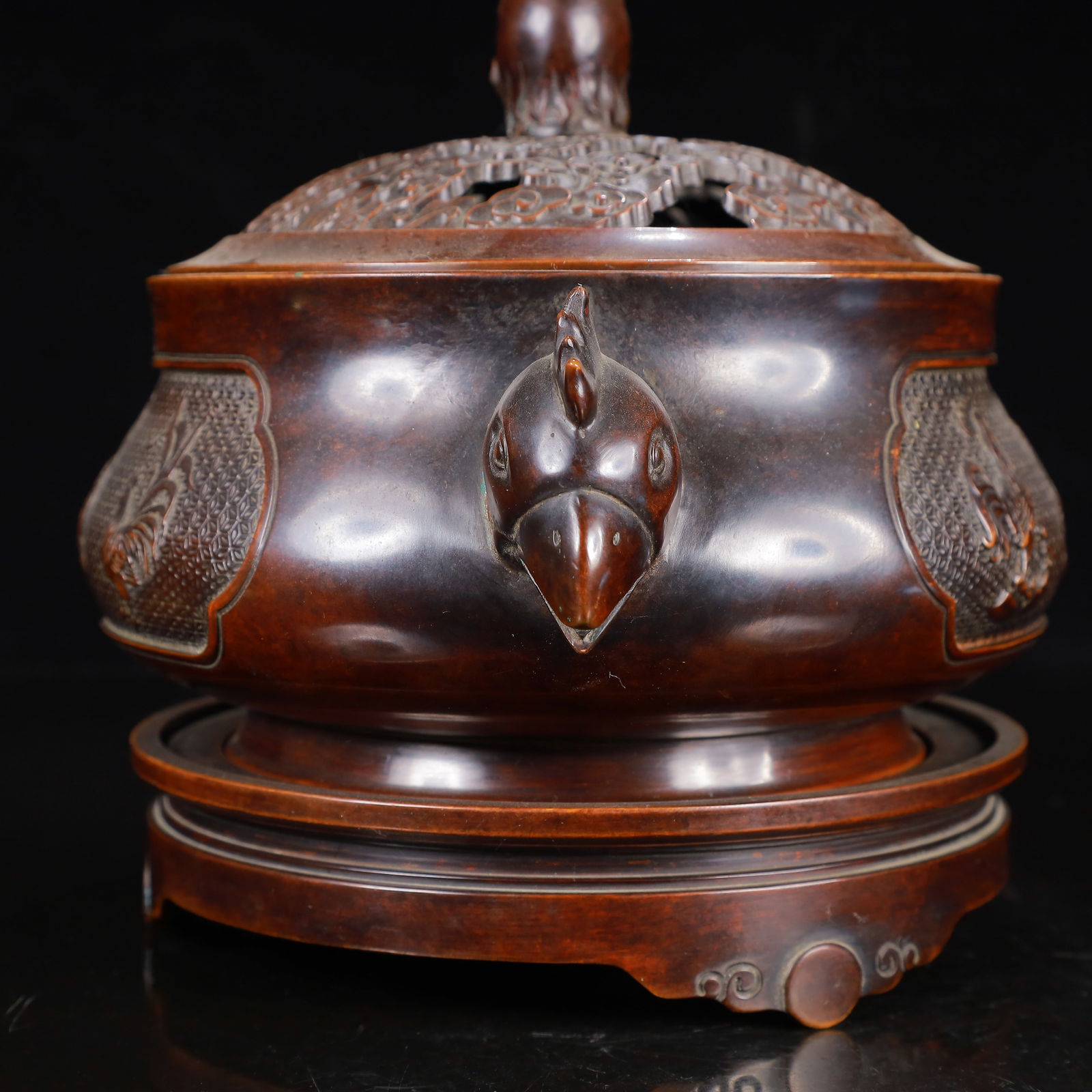 A Rare Bronze Rooster Pattern Double-Ears Censer - 7