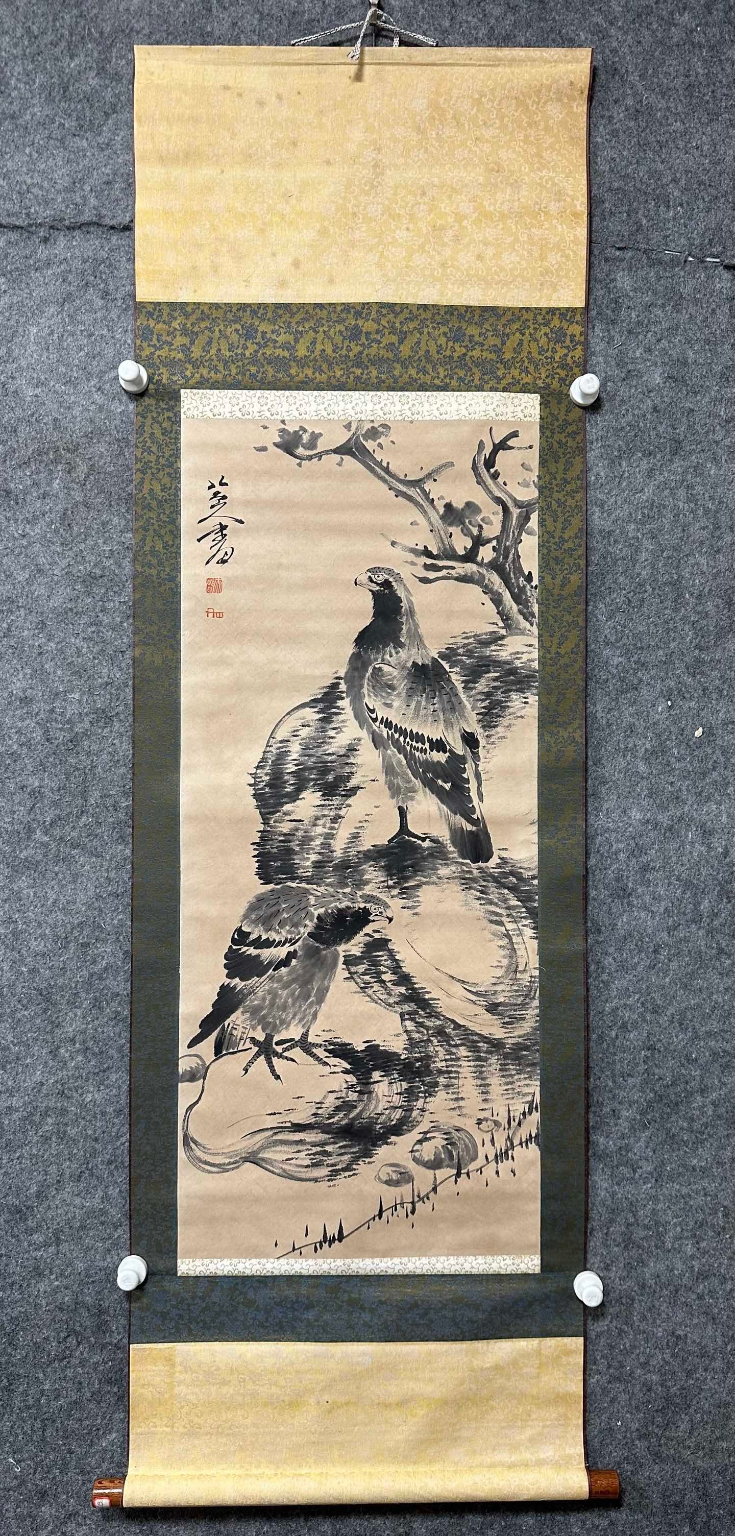 A Chinese Vertical Scroll Ink Painting of Pine and Eagle on Paper: A Chinese Vertical Scroll Ink Painting of Pine and Eagle on Paper,Bada Shanren,Size:16.5inx38.6in 一幅中国水墨松鹰画立轴,八ä