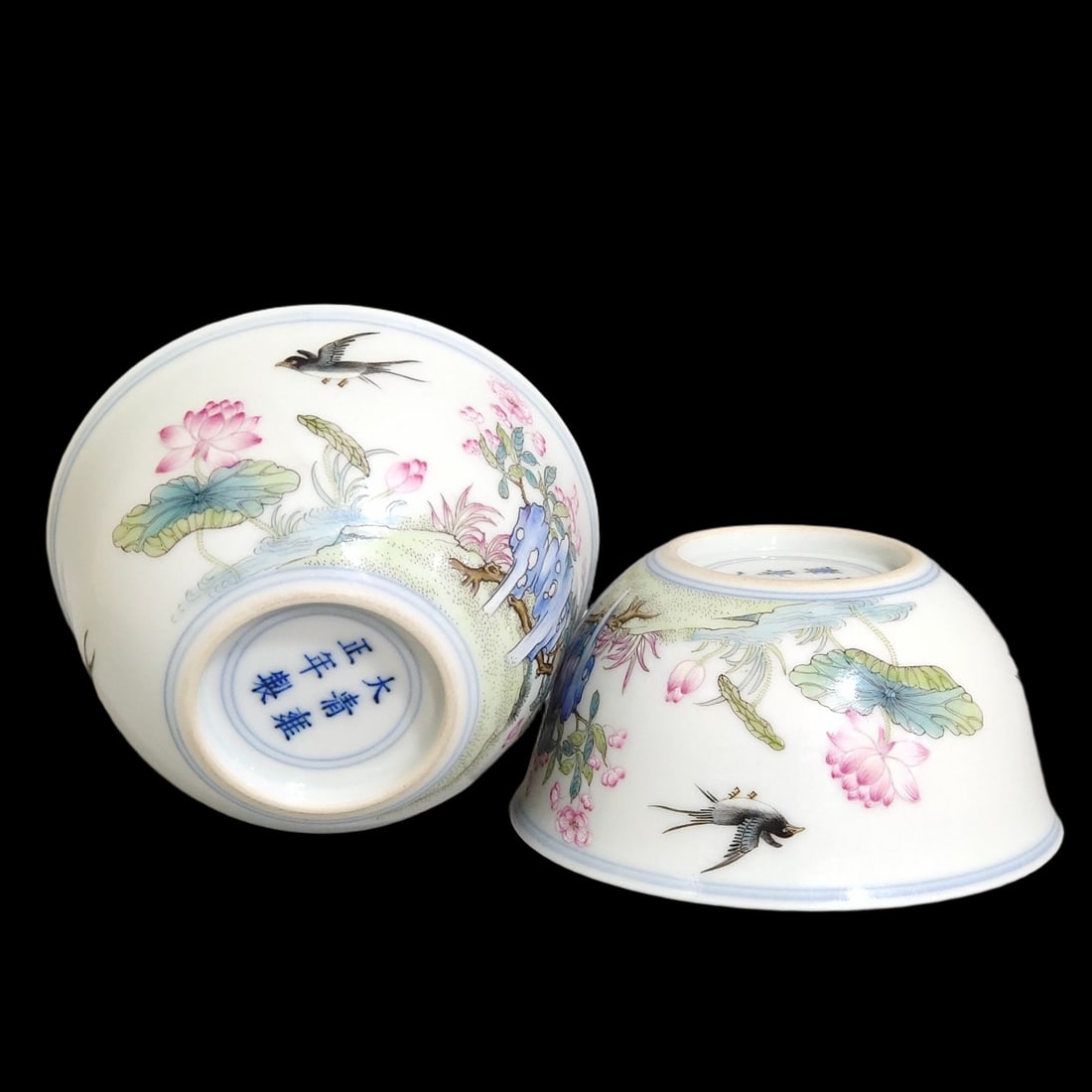 A Pair of Exquisite Famille-Rose Flower and Bird Pattern Cups: A Pair of Exquisite Famille-Rose Flower and Bird Pattern Cups,Qing Dynasty,China,Yongzheng Six-character Mark,Size:1.8inx3.5in 一对粉彩花鸟纹杯子,