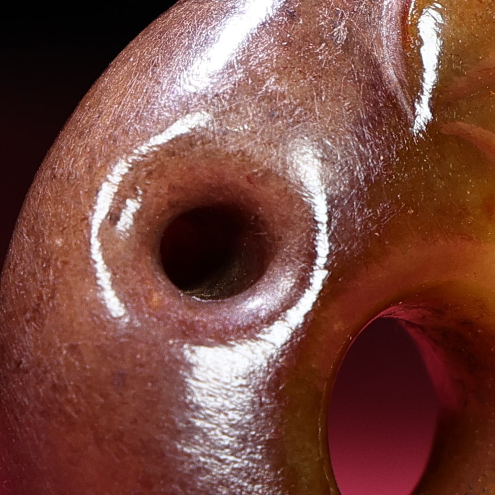 An Exquisite White Jade Beast-Face Pattern Pendant - 3