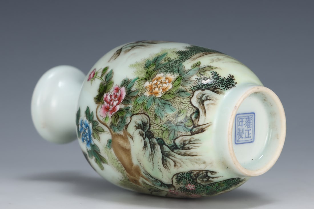 An Exquisite Enamel Animal Pattern Vase - 7