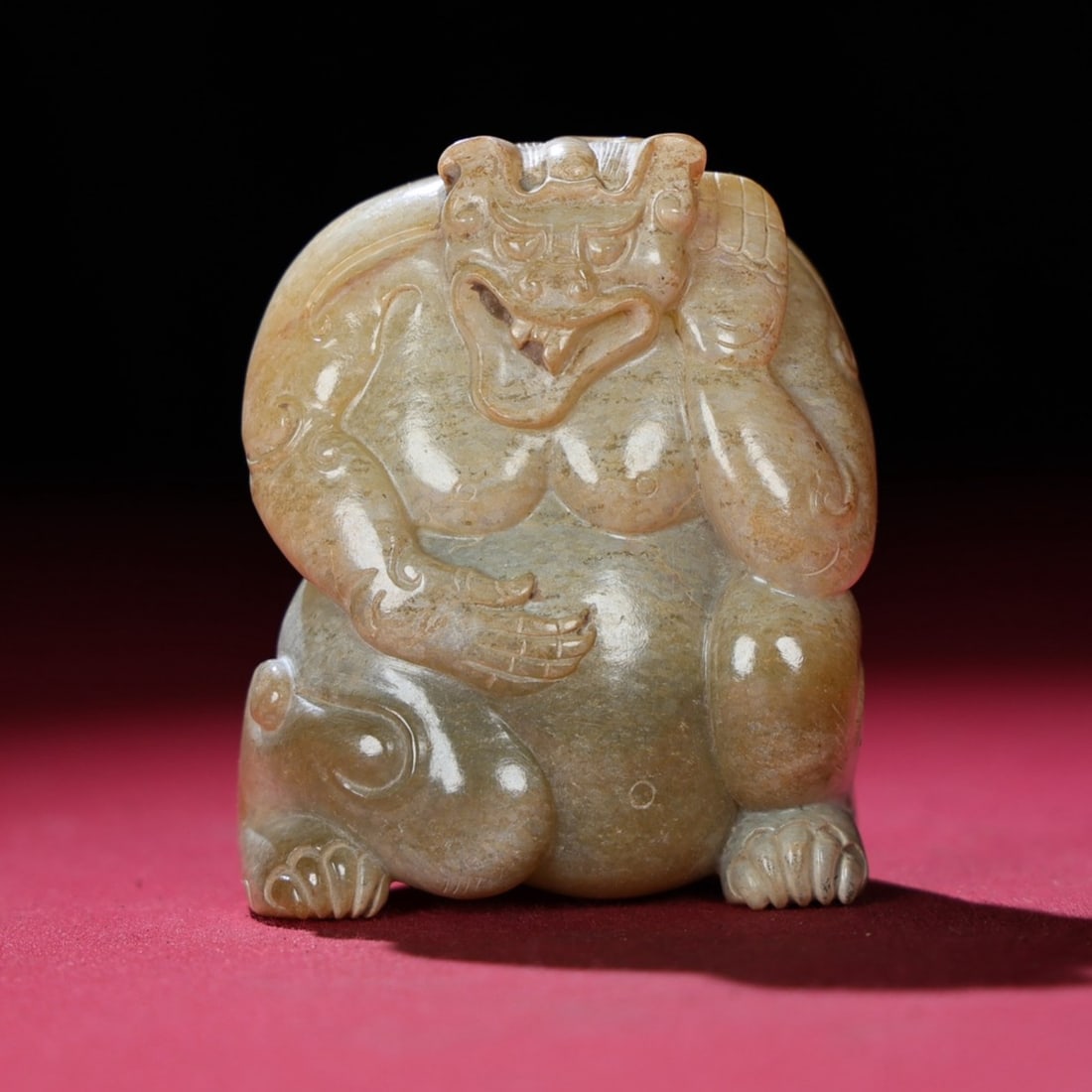 An Exquisite White Jade Bear Hand Piece (1 of 9)