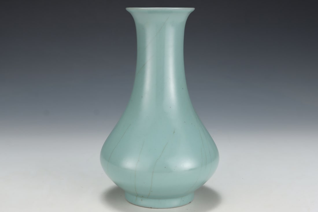 An Exquisite Ru yao Sky Blue Glazed Vase - 3