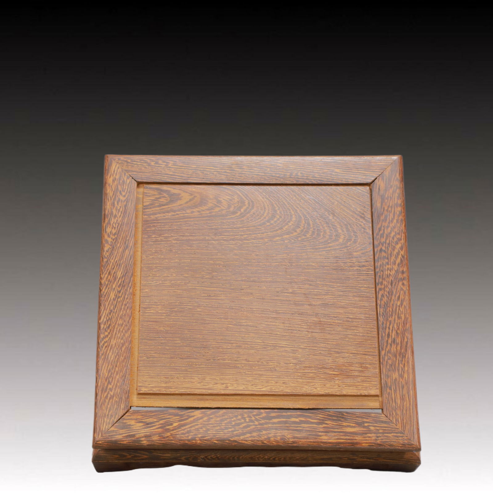 An Exquisite Boxwood End Table - 5