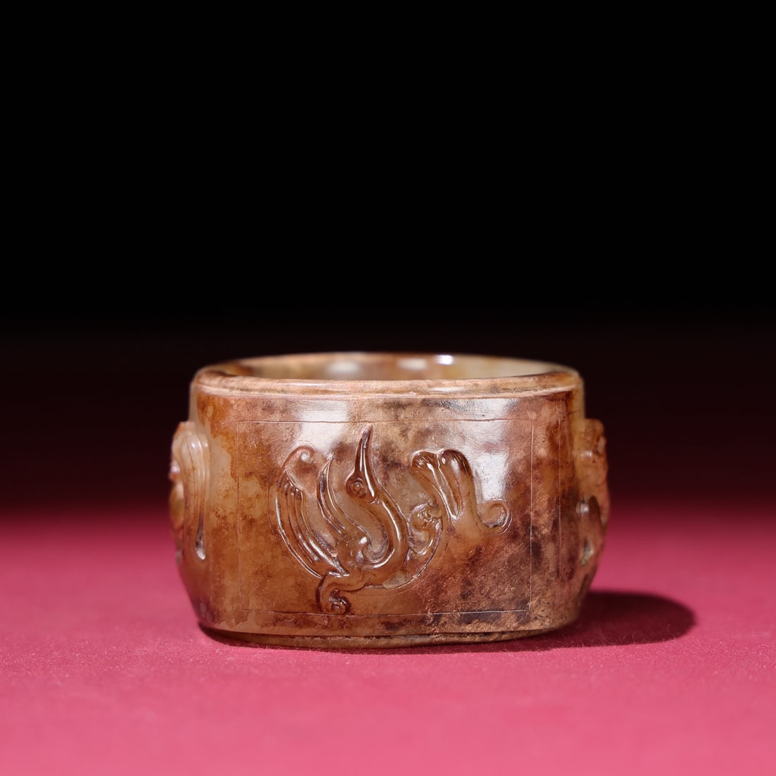 An Exquisite White Jade Dragon and Phoenix Pattern Thumb Ring - 4