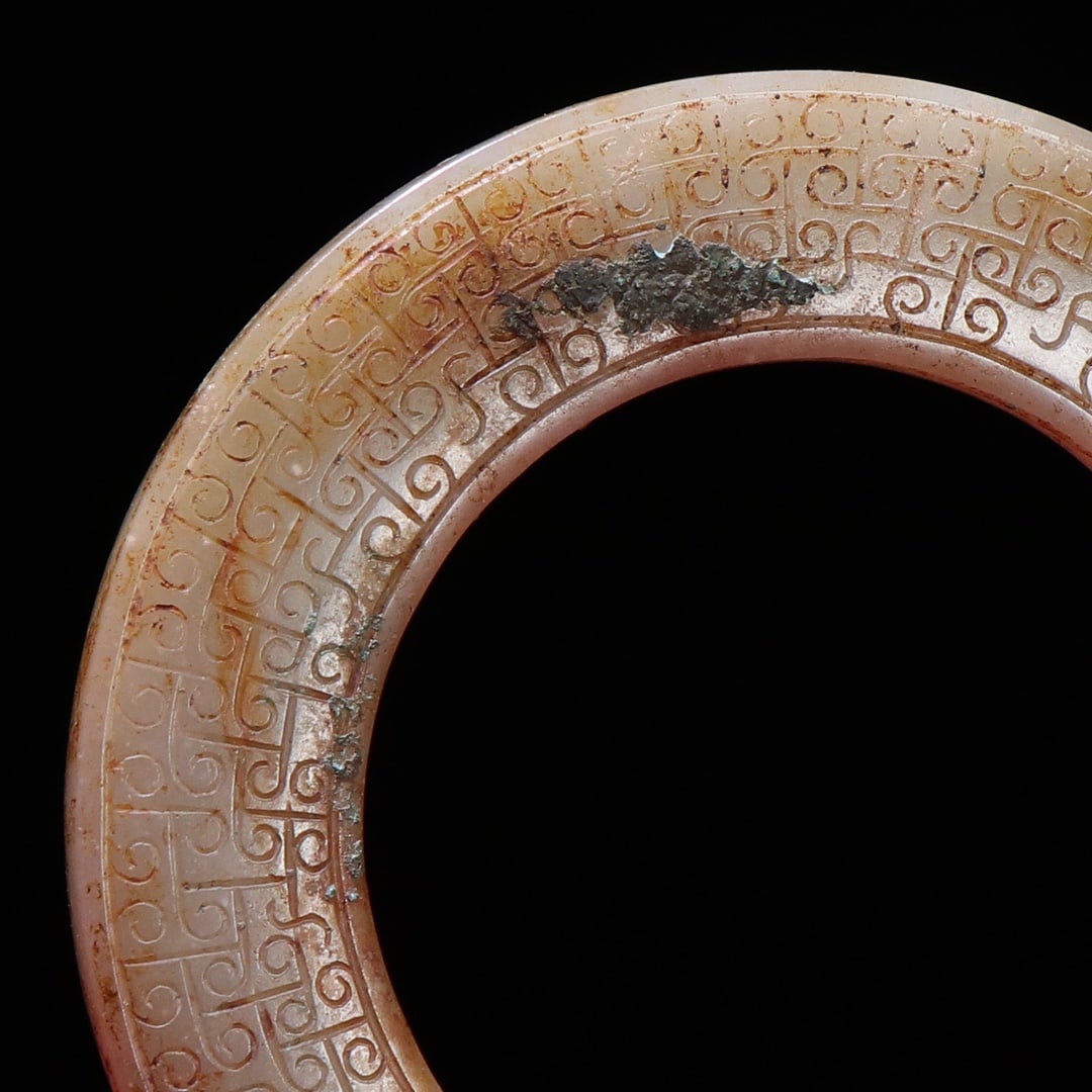 An Exquisite White Jade Pendant - 2