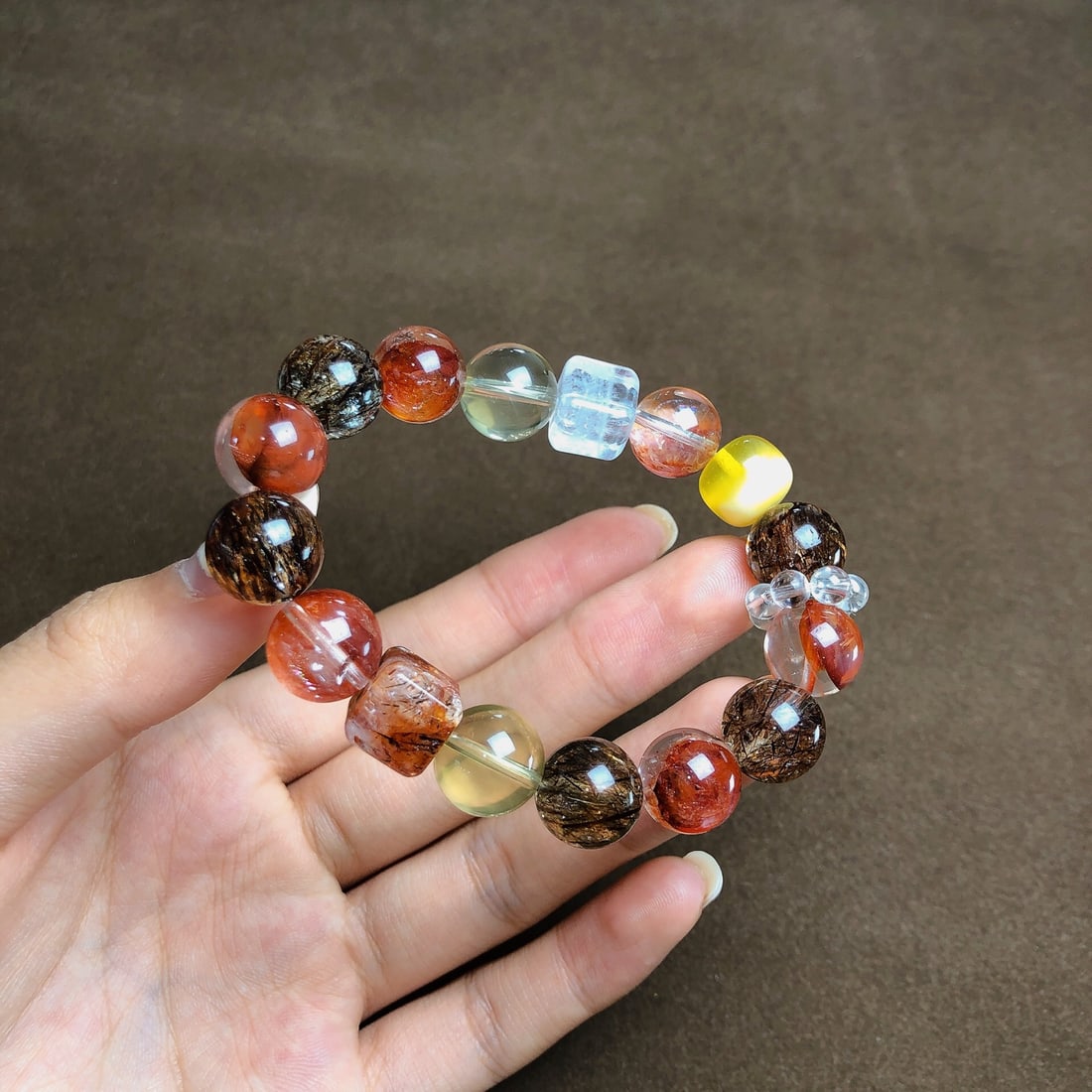 An Exquisite Crystal Bracelets - 4