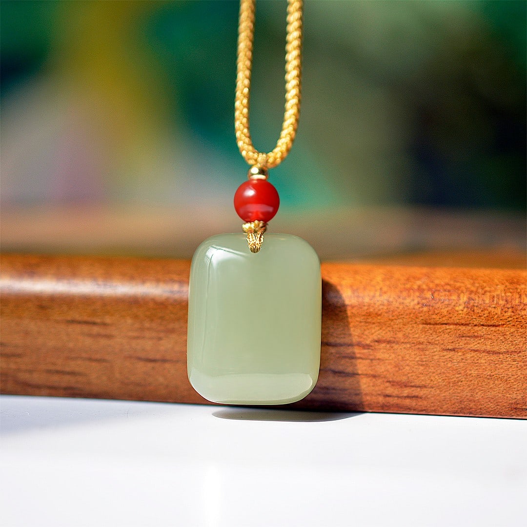 An Exquisite White Jade Pendant - 3