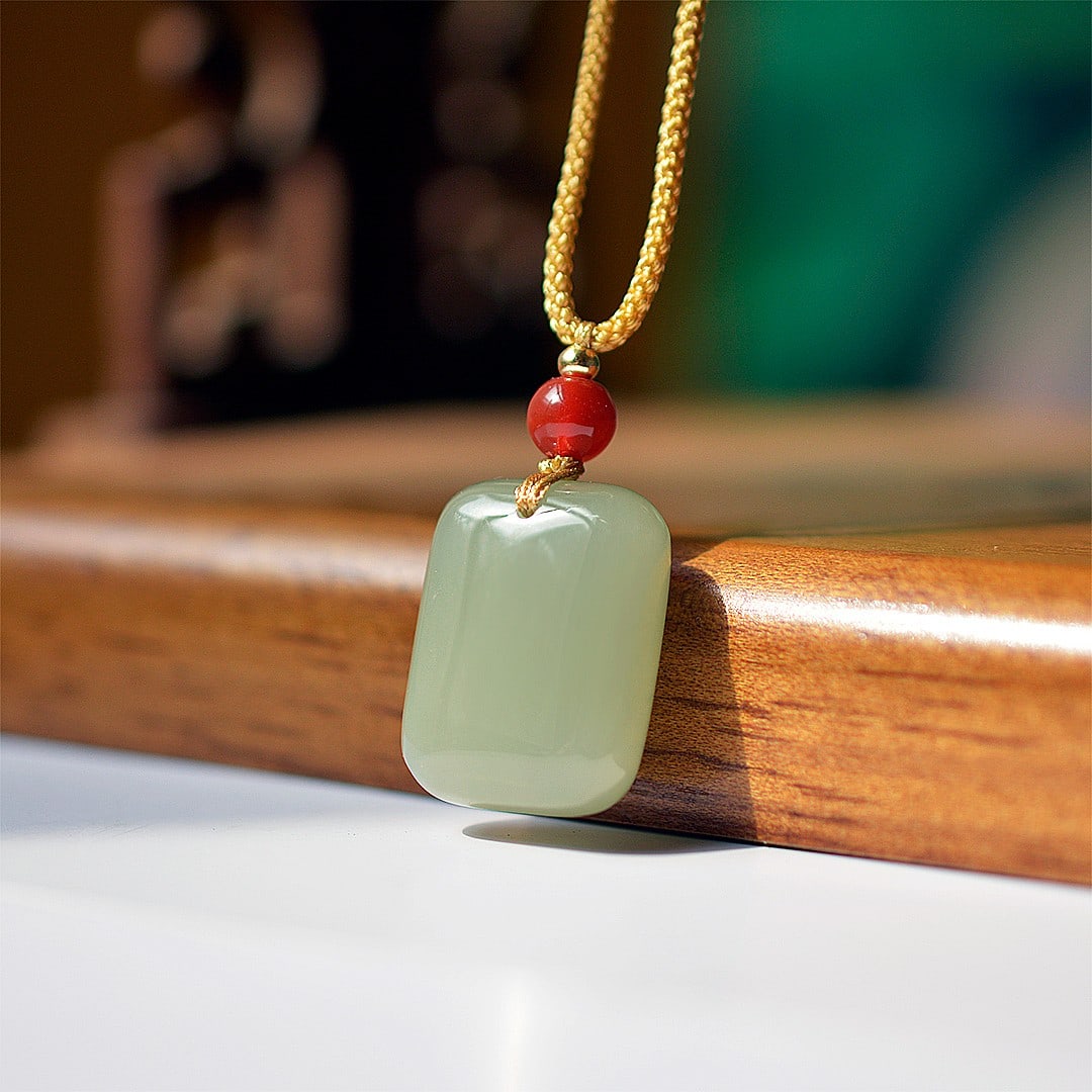 An Exquisite White Jade Pendant - 4
