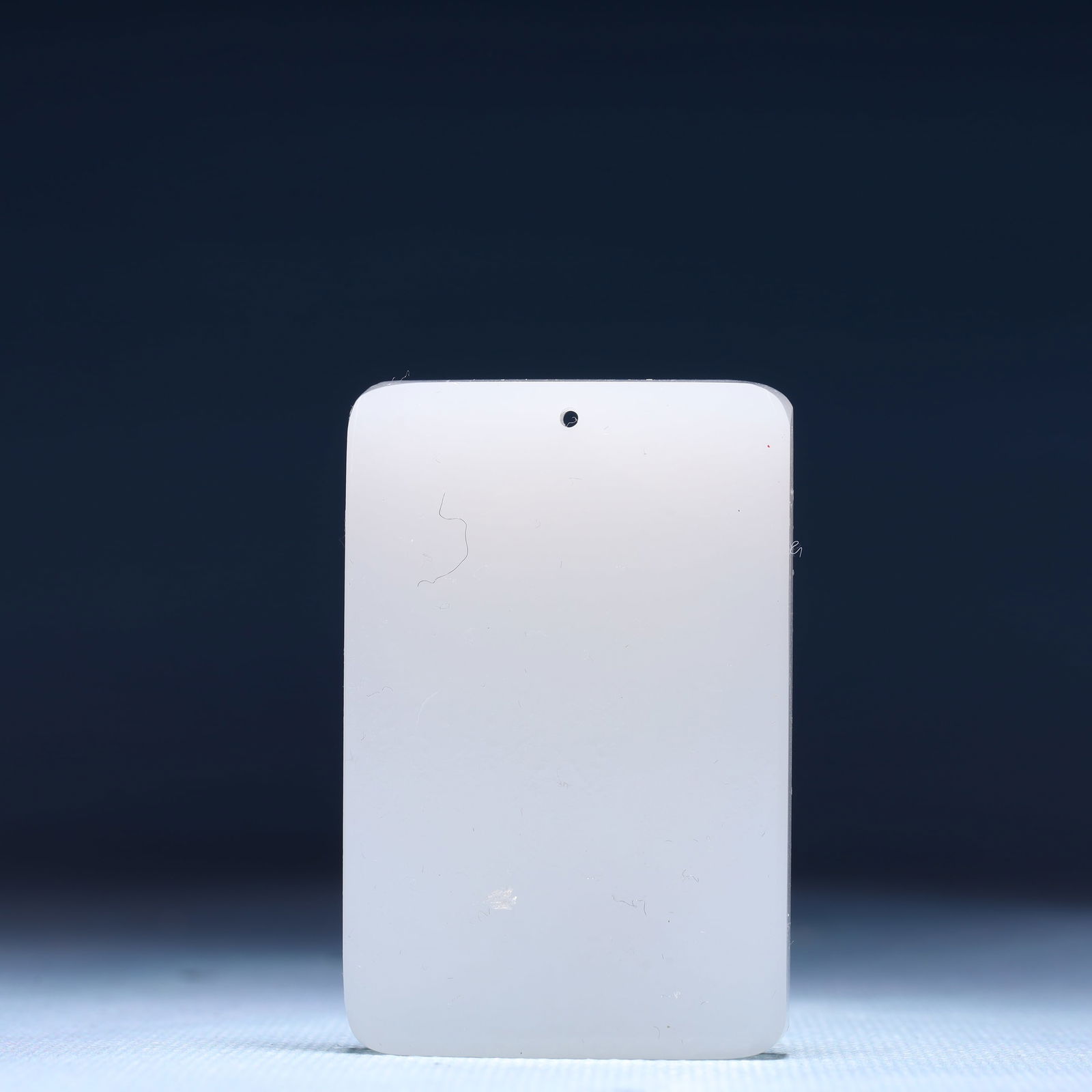 An Exquisite White Jade Landscape Pattern Pendant - 4