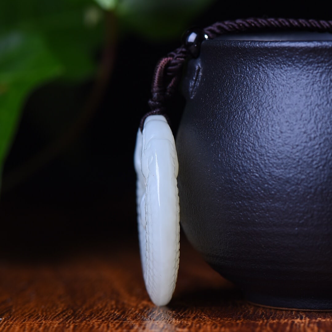 An Exquisite White Jade Trigram Pattern Pendant - 4