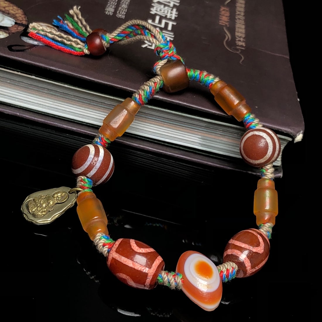 A Precious Dzi Bead Bracelets - 2