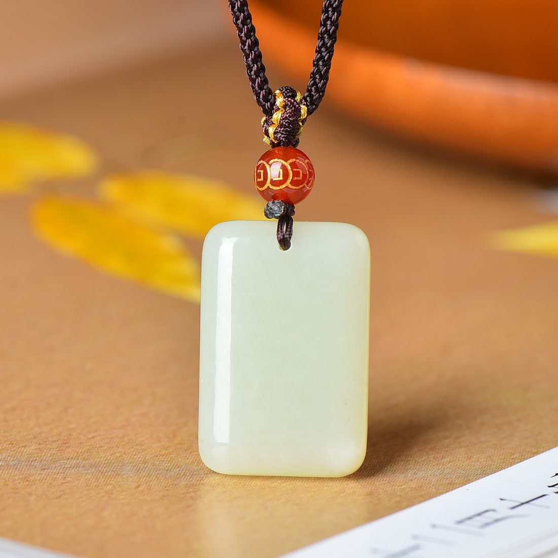 An Exquisite White Jade Pendant - 2