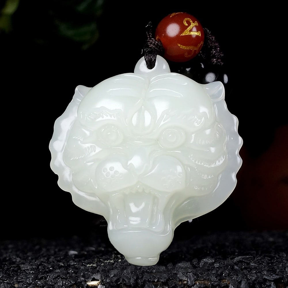 An Exquisite White Jade Tiger Pendant: An Exquisite White Jade Tiger Pendant,Size:1.3inx1.2inx0.3in 白玉老虎挂件
