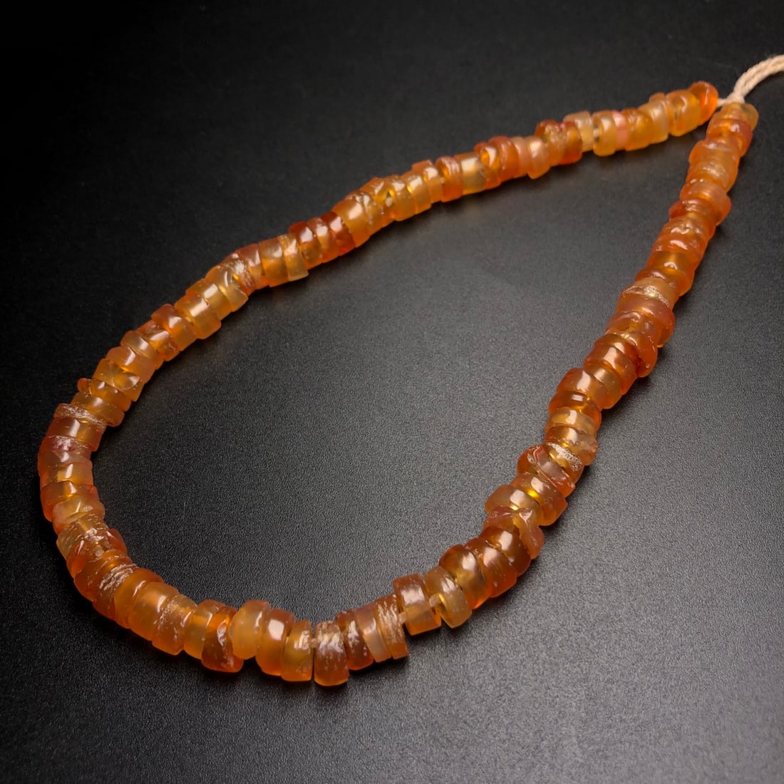 A Precious Agate Bracelets: A Precious Agate Bracelets,Size:0.3inx0.2in*100 玛瑙手串