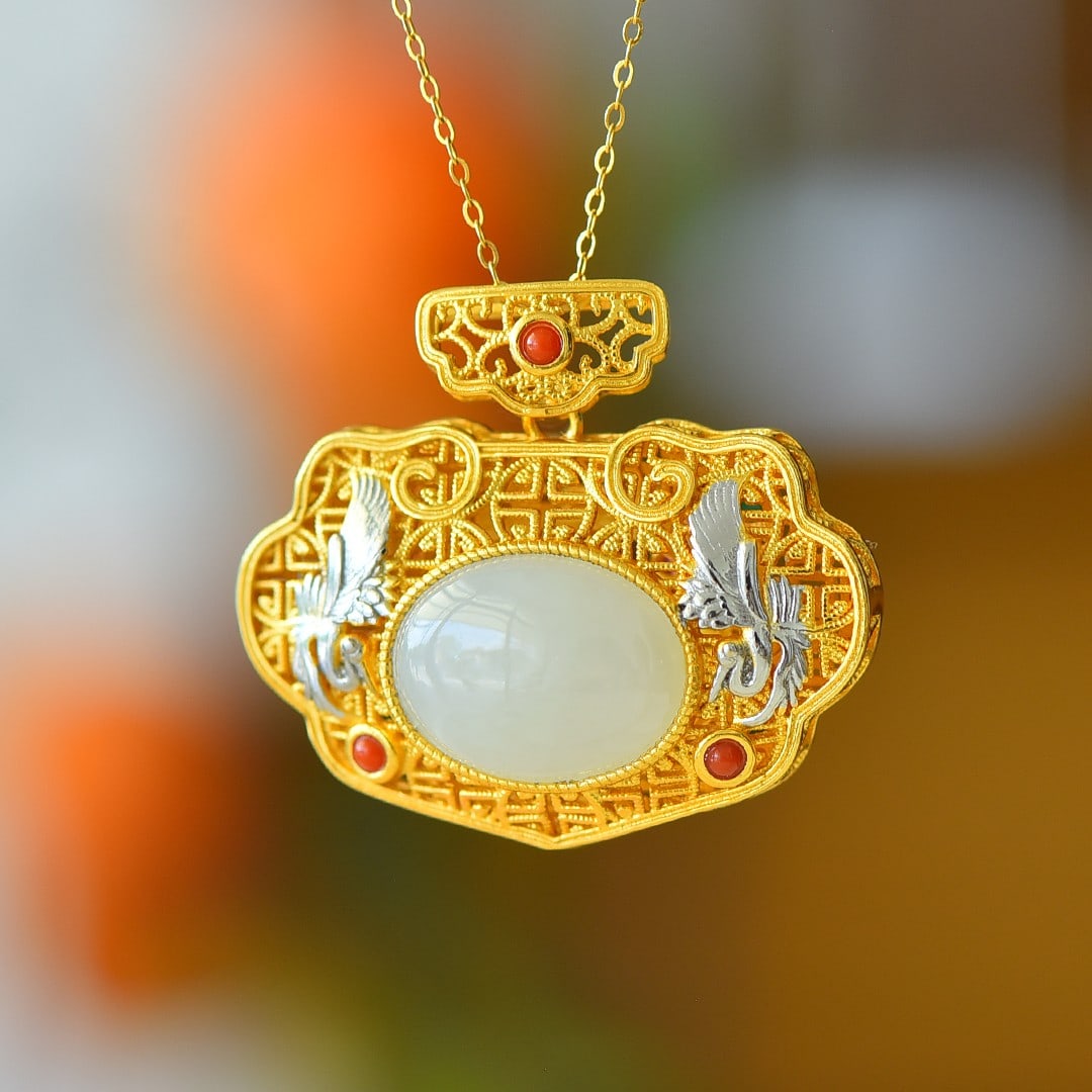 An Exquisite Sterling Silver-Gold Plated Inlaid White Jade Pendant: An Exquisite Sterling Silver-Gold Plated Inlaid White Jade Pendant 纯银镀金镶白玉吊坠