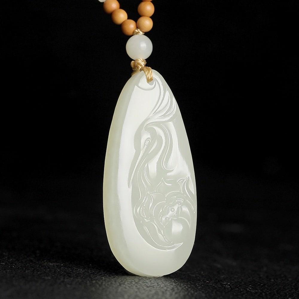 An Exquisite White Jade Crane Pattern Pendant - 2