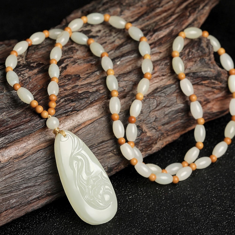 An Exquisite White Jade Crane Pattern Pendant - 7