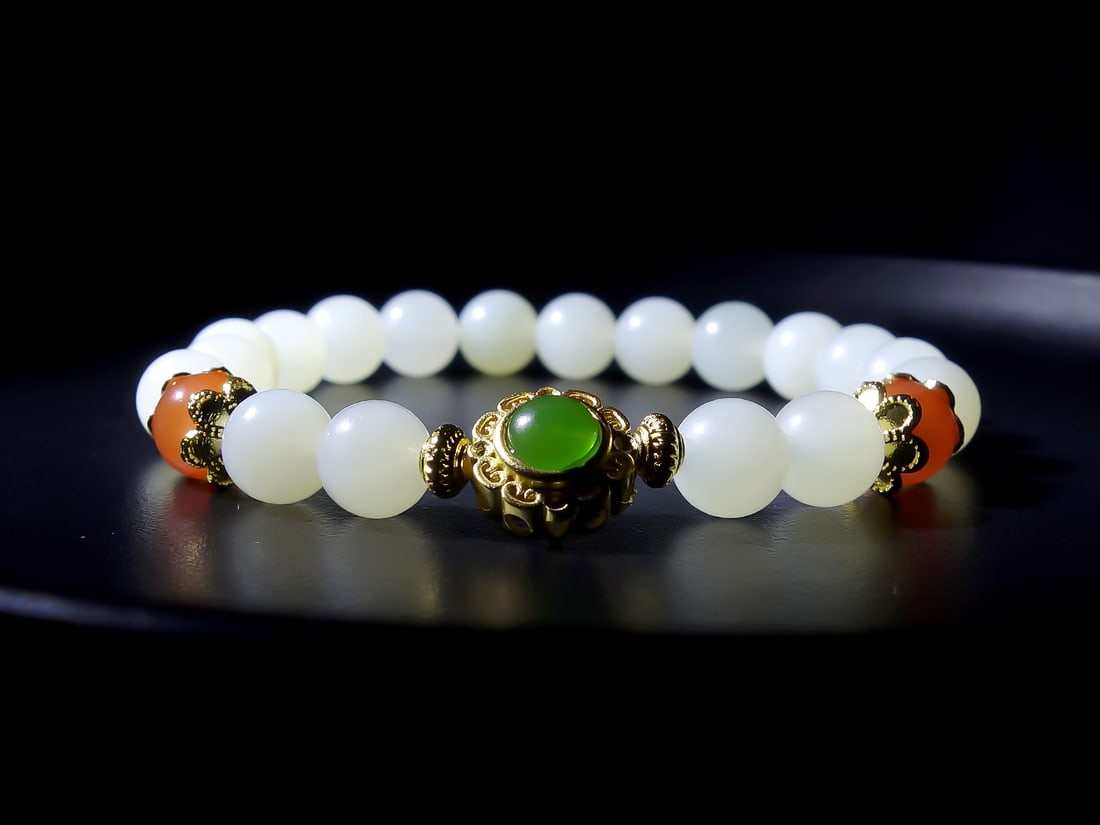 An Exquisite White Jade Bracelets - 7
