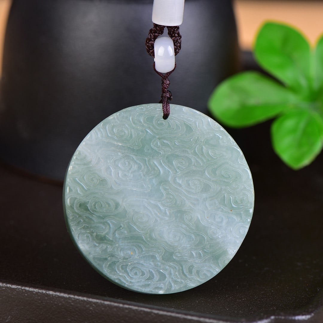An Exquisite Jadeite Dragon Pattern Pendant - 2