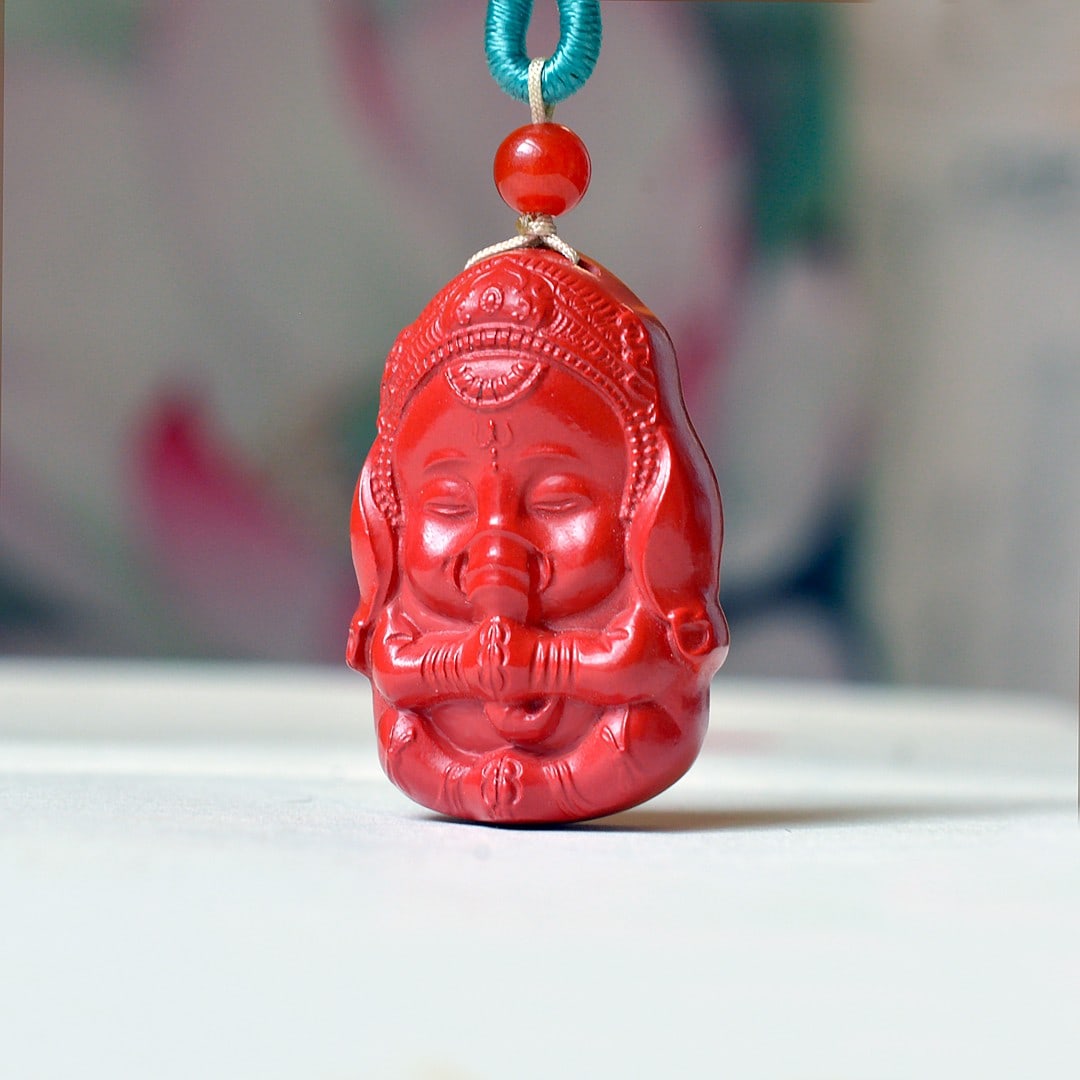 An Exquisite Cinnabar Buddha Pendant: An Exquisite Cinnabar Buddha Pendant,Size:0.8inx1.2in (寓意)吉祥招财喜庆、驱邪避凶 朱砂佛像挂