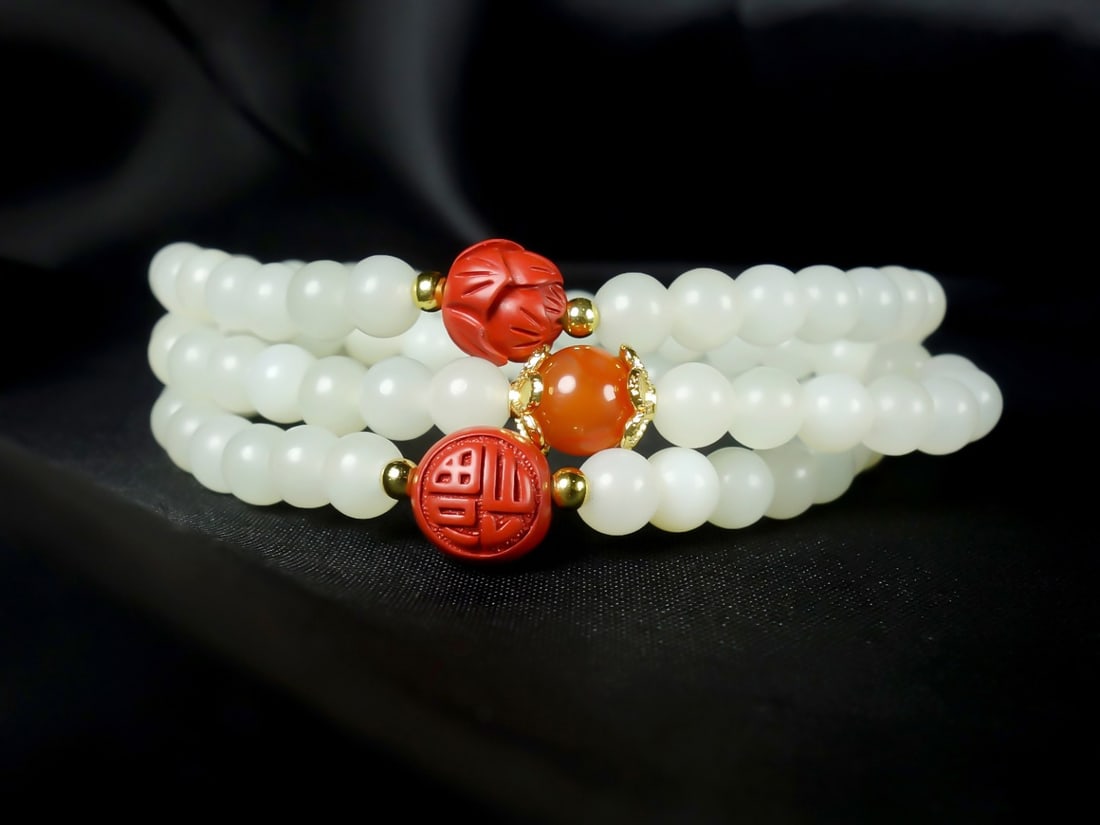 An Exquisite White Jade Bracelets - 3