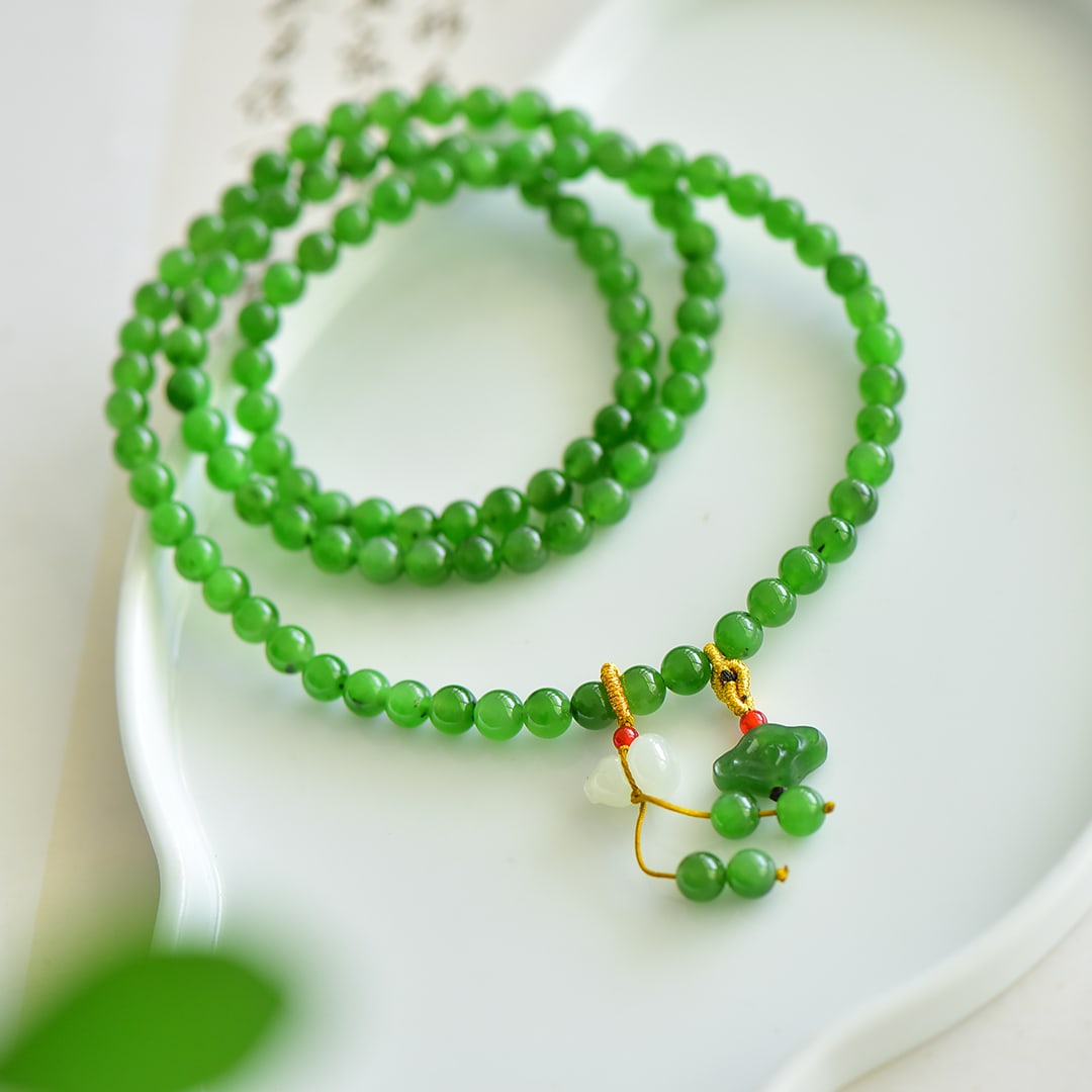 An Exquisite Jasper Bracelets - 3