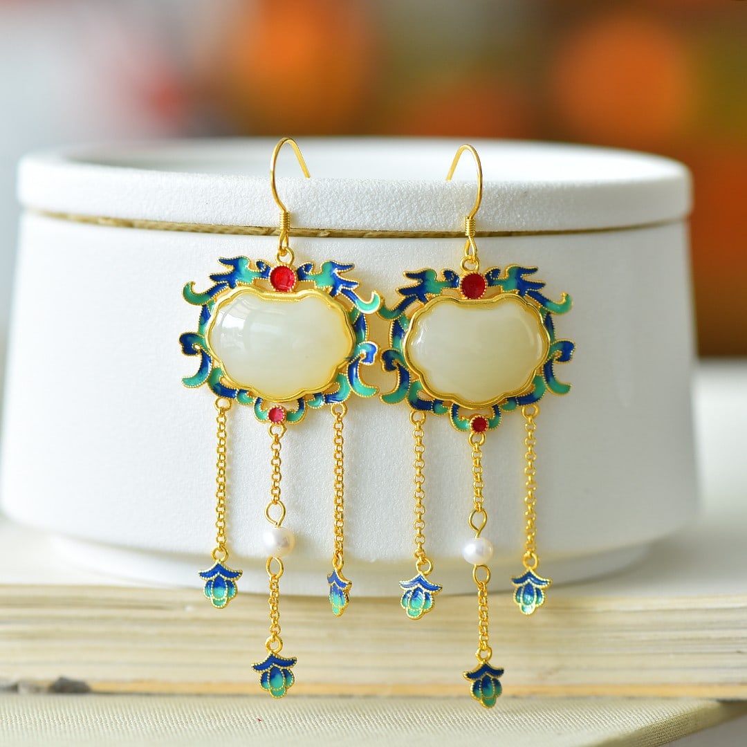 A Pair of Exquisite Sterling Silver-Gold Plated Inlaid White Jade Earrings: A Pair of Exquisite Sterling Silver-Gold Plated Inlaid White Jade Earrings 一对纯银镀金镶白玉耳环