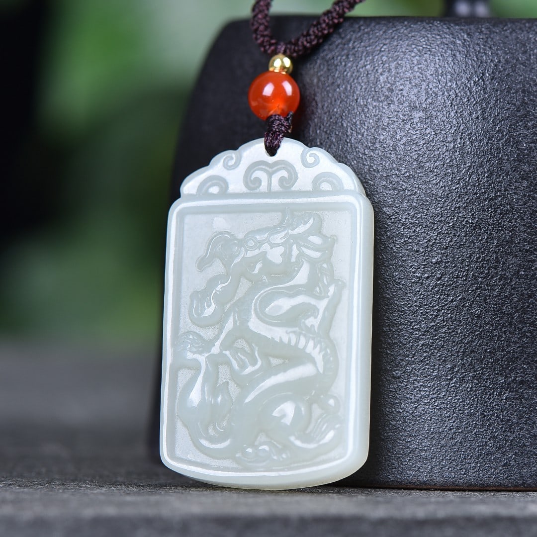 An Exquisite White Jade Dragon Pattern Pendant - 3