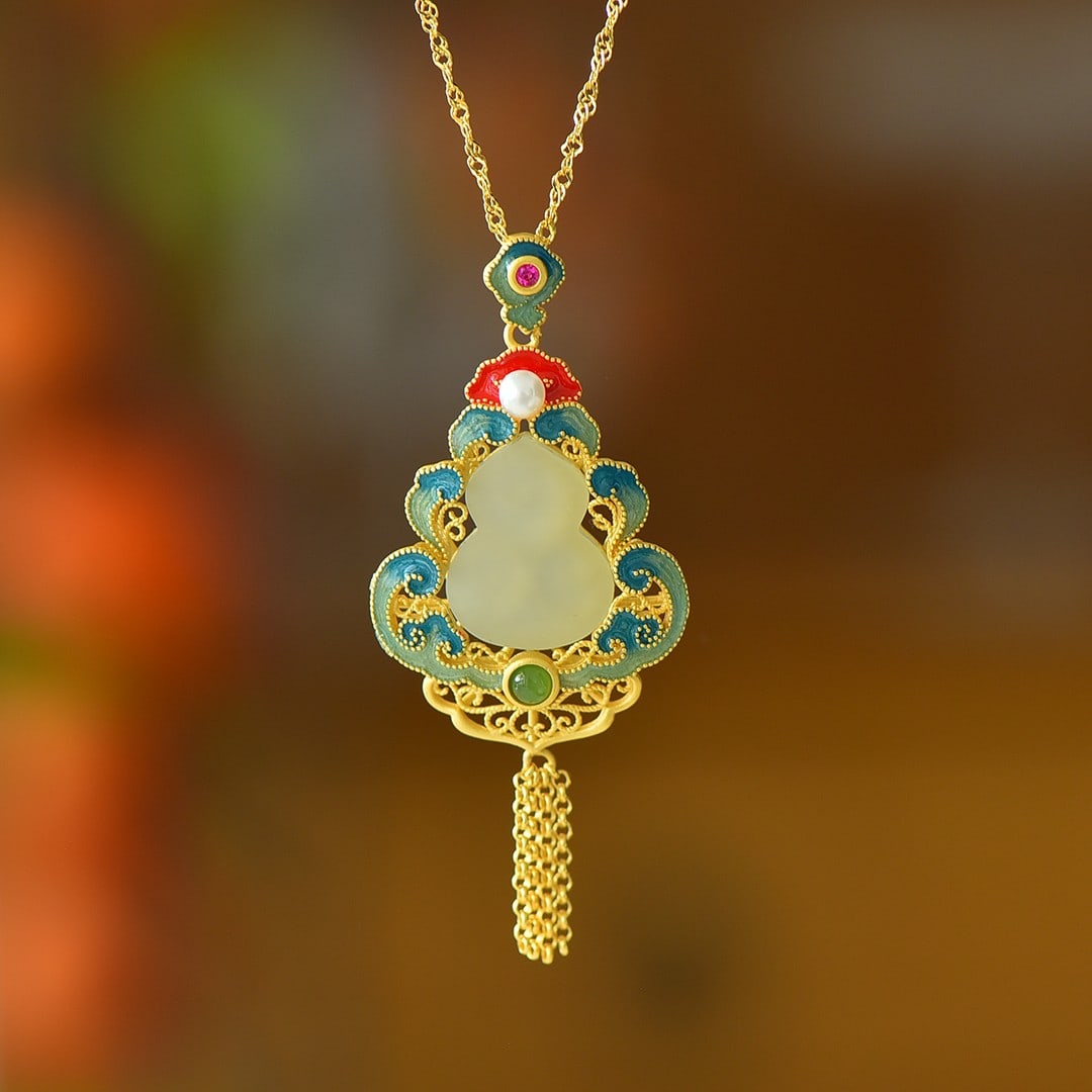 An Exquisite Sterling Silver-Gold Plated Inlaid White Jade Enamel Pendant: An Exquisite Sterling Silver-Gold Plated Inlaid White Jade Enamel Pendant 纯银镀金镶白玉珐琅吊坠