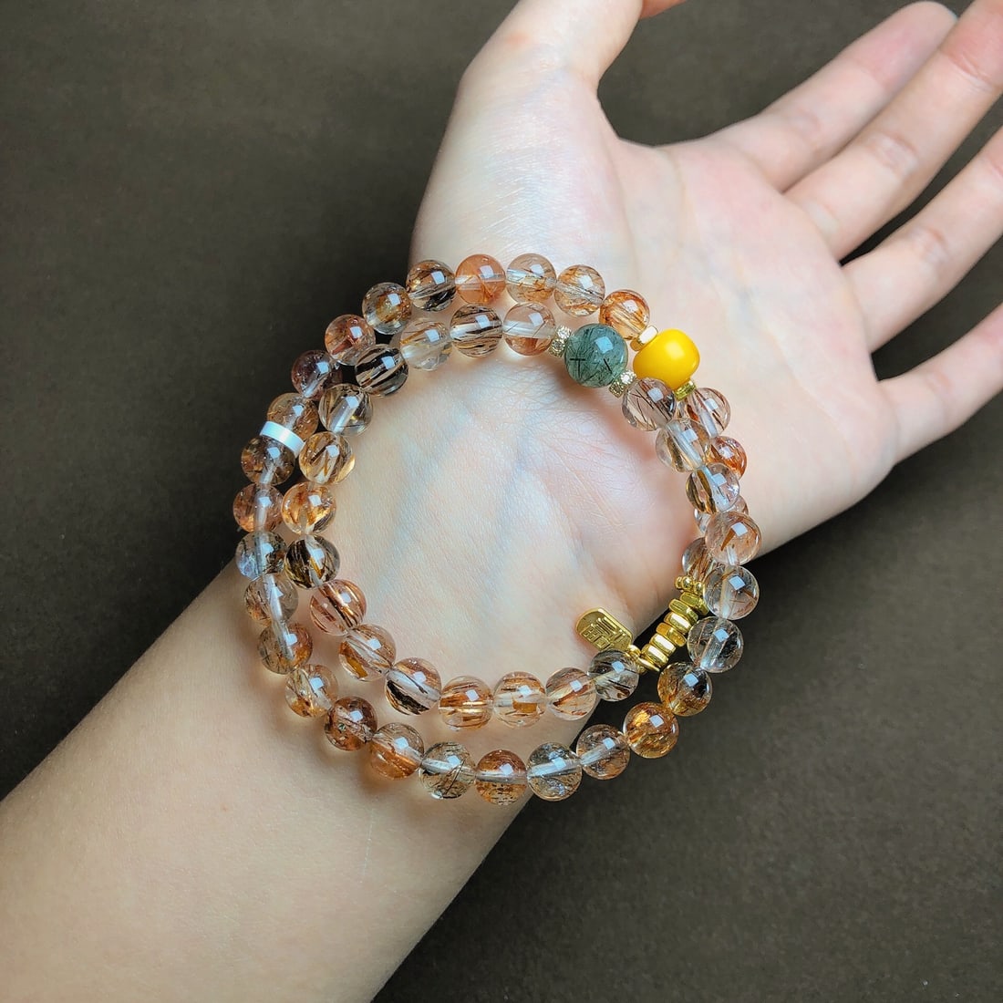 An Exquisite Crystal Bracelets - 2