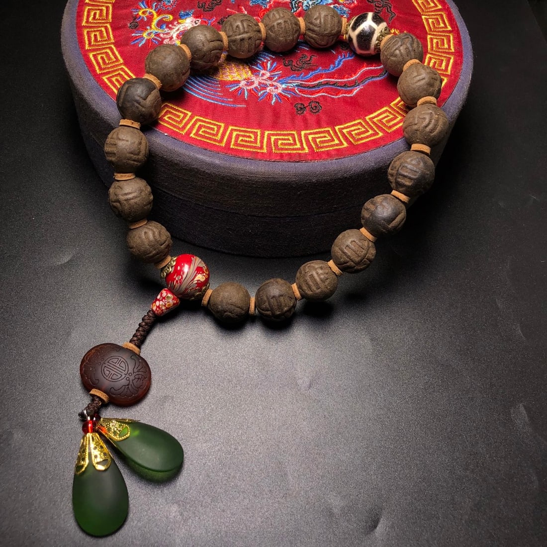 A Precious Eaglewood Bracelets - 4