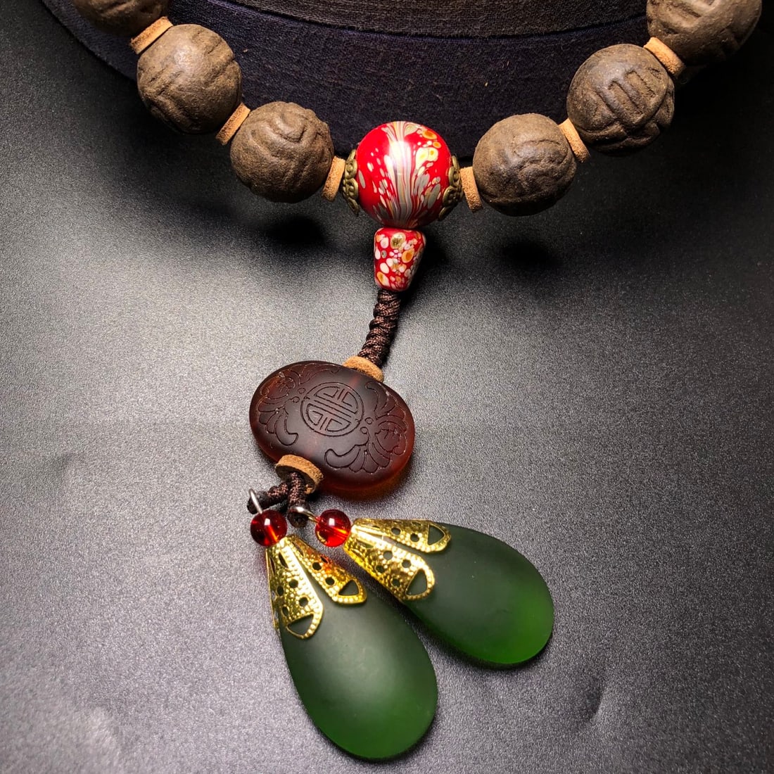 A Precious Eaglewood Bracelets - 9