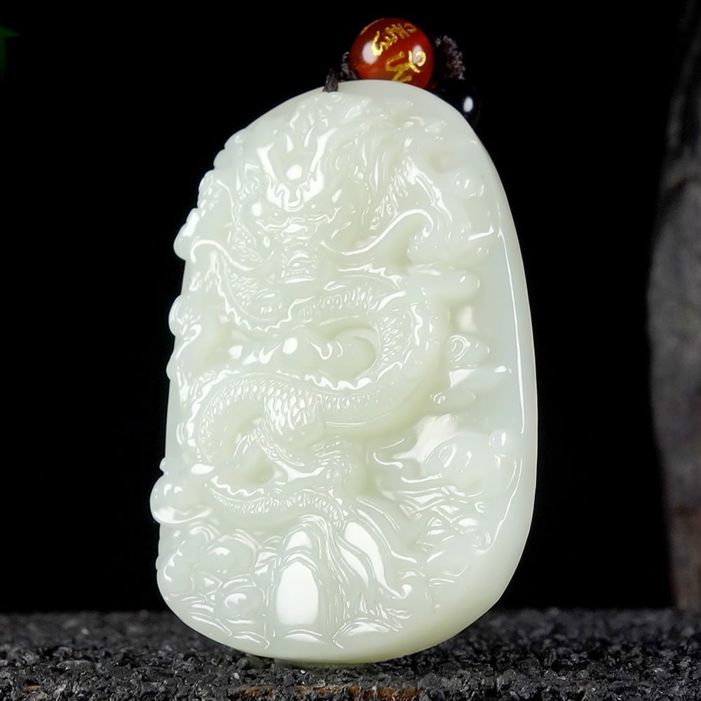 An Exquisite White Jade Dragon Pattern Pendant - 2