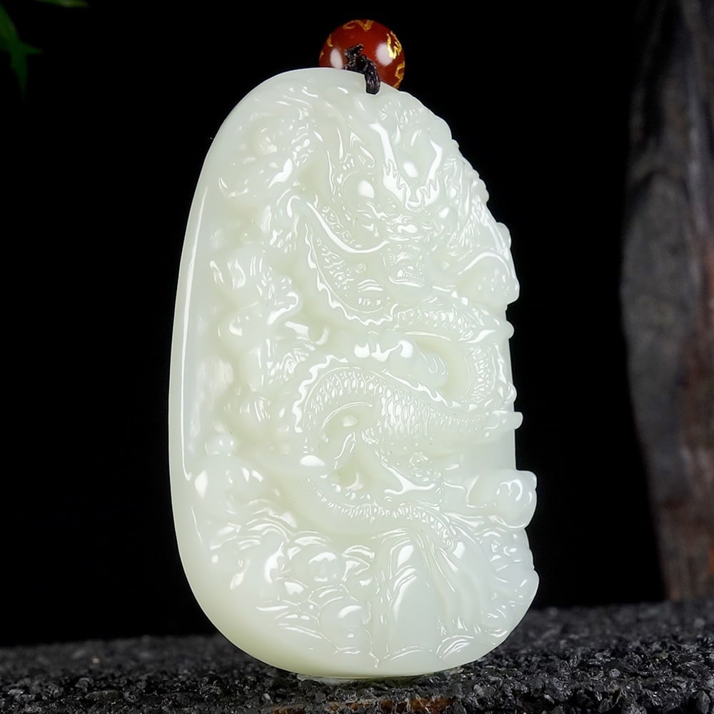 An Exquisite White Jade Dragon Pattern Pendant - 3