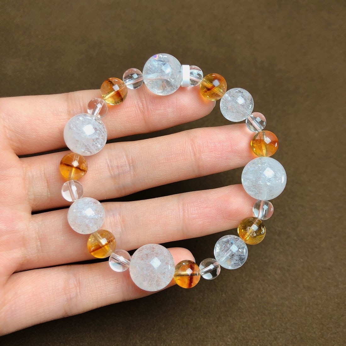 An Exquisite Crystal Bracelets: An Exquisite Crystal Bracelets,Size:0.3in,0.5in,Weight:23.7g 水晶手串
