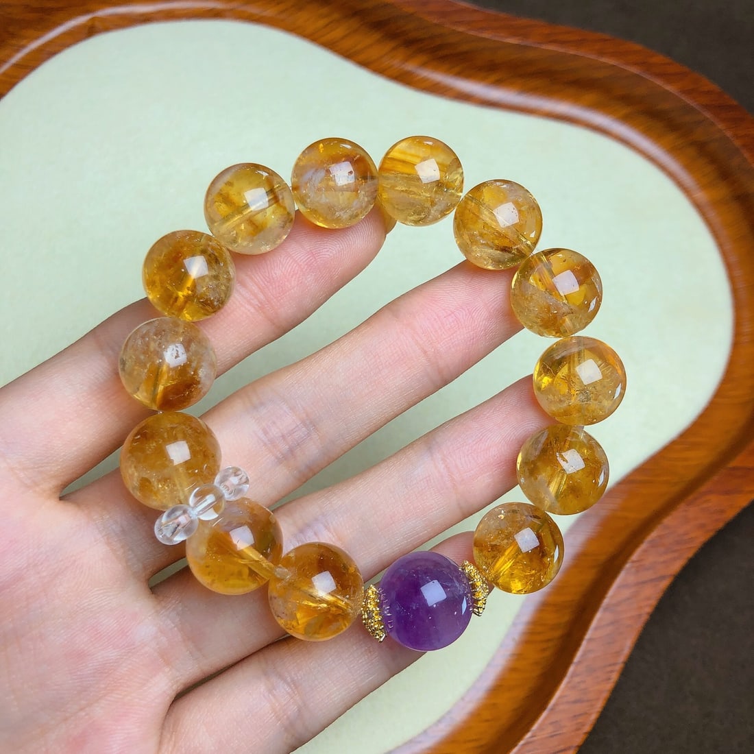 An Exquisite Crystal Bracelets: An Exquisite Crystal Bracelets,Size:0.5in,Weight:46.1g 水晶手串