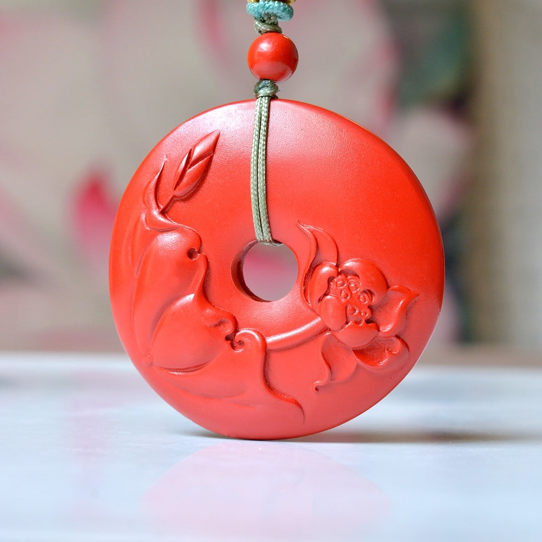 An Exquisite Cinnabar Lotus Pattern Pendant - 3