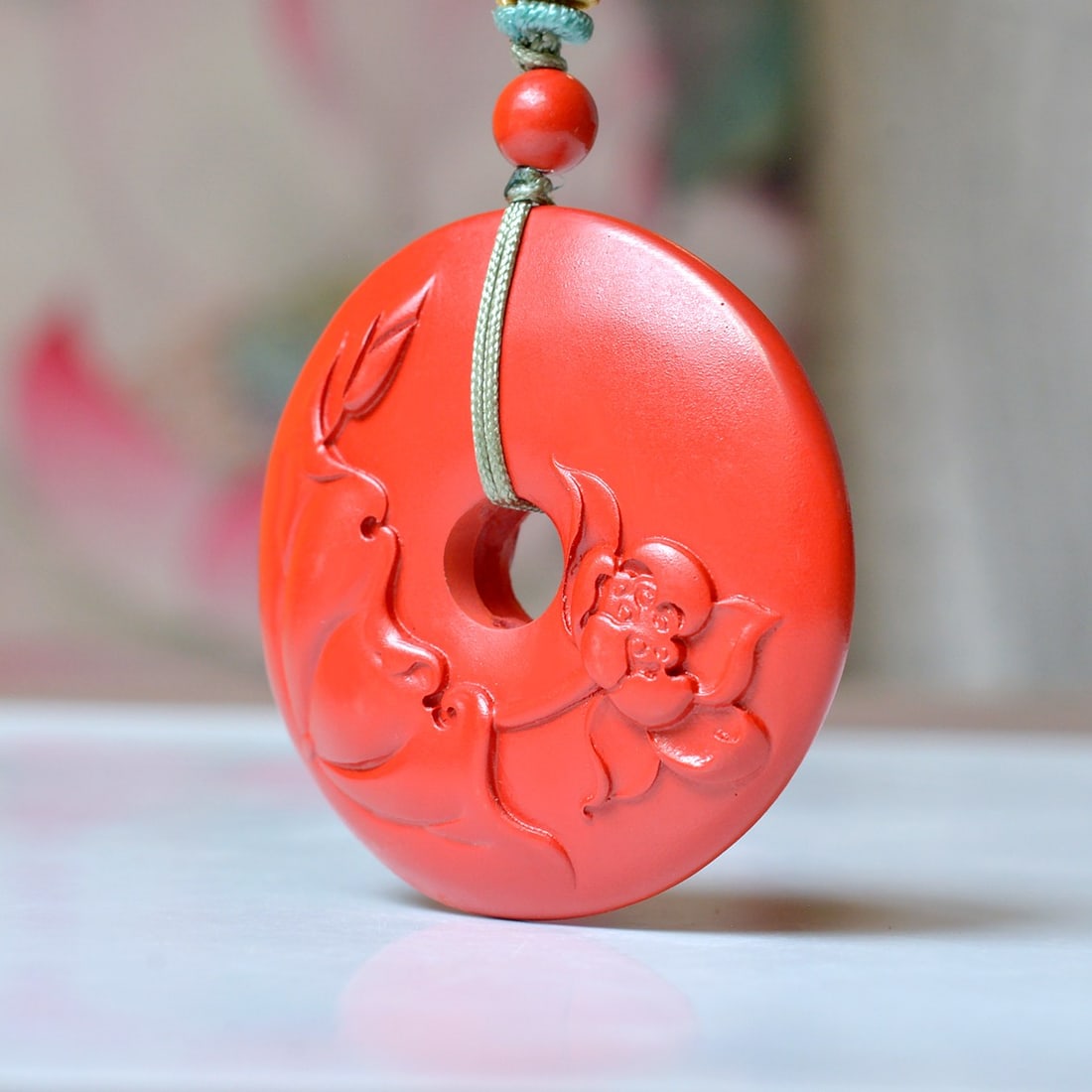 An Exquisite Cinnabar Lotus Pattern Pendant - 4
