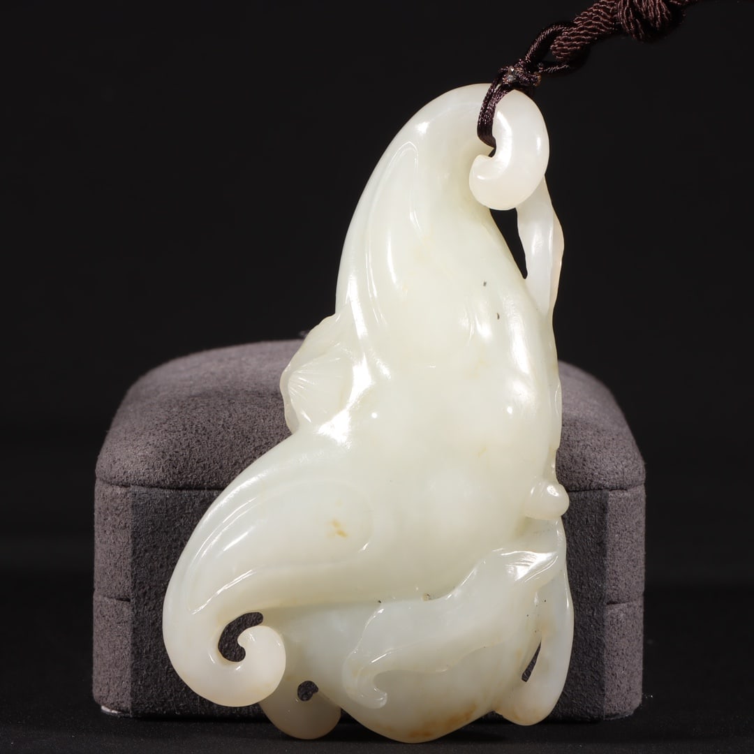 A Exquisite Hotan Jade Phoenix Pattern Pendant - 4