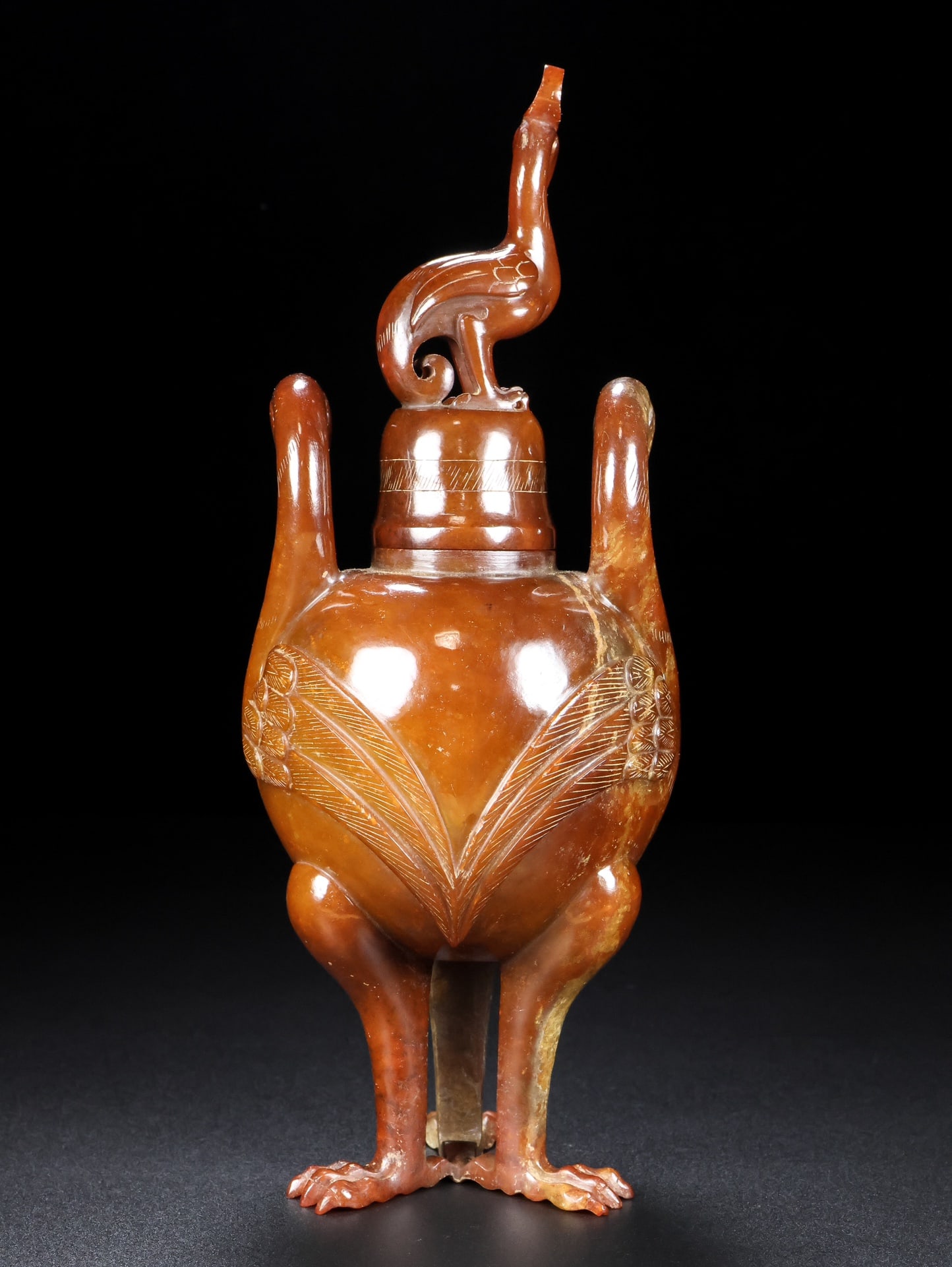 A Exquisite Hotan Jade Double Ears Phoenix Vase: A Exquisite Hotan Jade Double Ears Phoenix Vase,Hang Dynasty, China,Size:3.3inx3.3inx9.1in,Weight:908g 和田玉双耳凤瓶,中国汉代