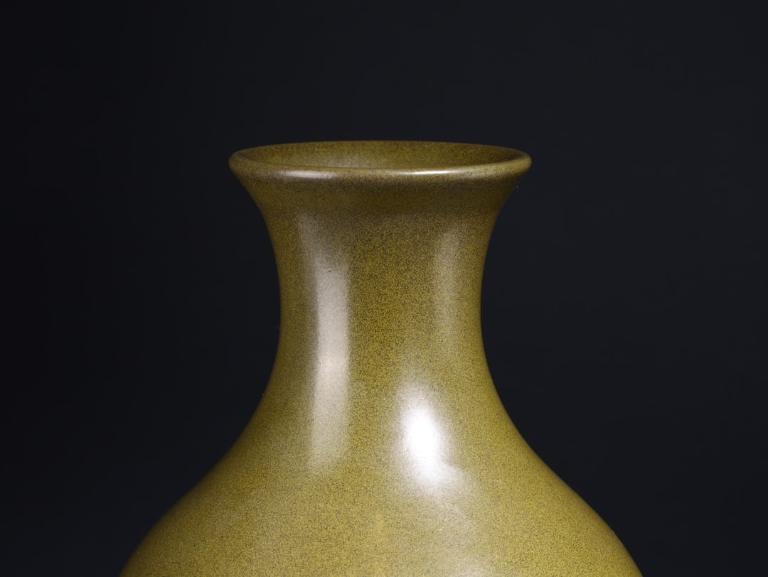 A Exquisite Teadust Glazed Vase - 4