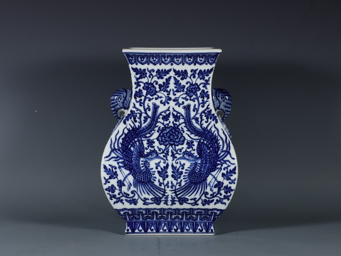 A Exquisite Blue and White Lotus Phoenix Pattern Elephant-Ears Vase: A Exquisite Blue and White Lotus Phoenix Pattern Elephant-Ears Vase,Qing Dynasty, China,Qianlong Six-character Mark,Size: 10.6inx5.6inx7.9inx5.1in 青花缠枝莲凤ń