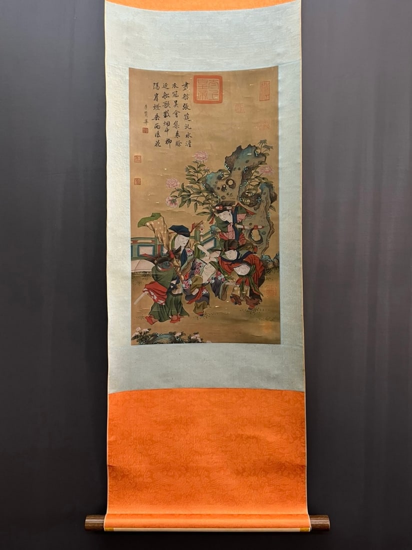 A Chinese Vertical Scroll Ink Painting of Figures on Silk: A Chinese Vertical Scroll Ink Painting of Figures on Silk,Five Dynasties,Li Zanhua,without frame size:14.6inx26in 一幅中国水墨绢本人物ஹ