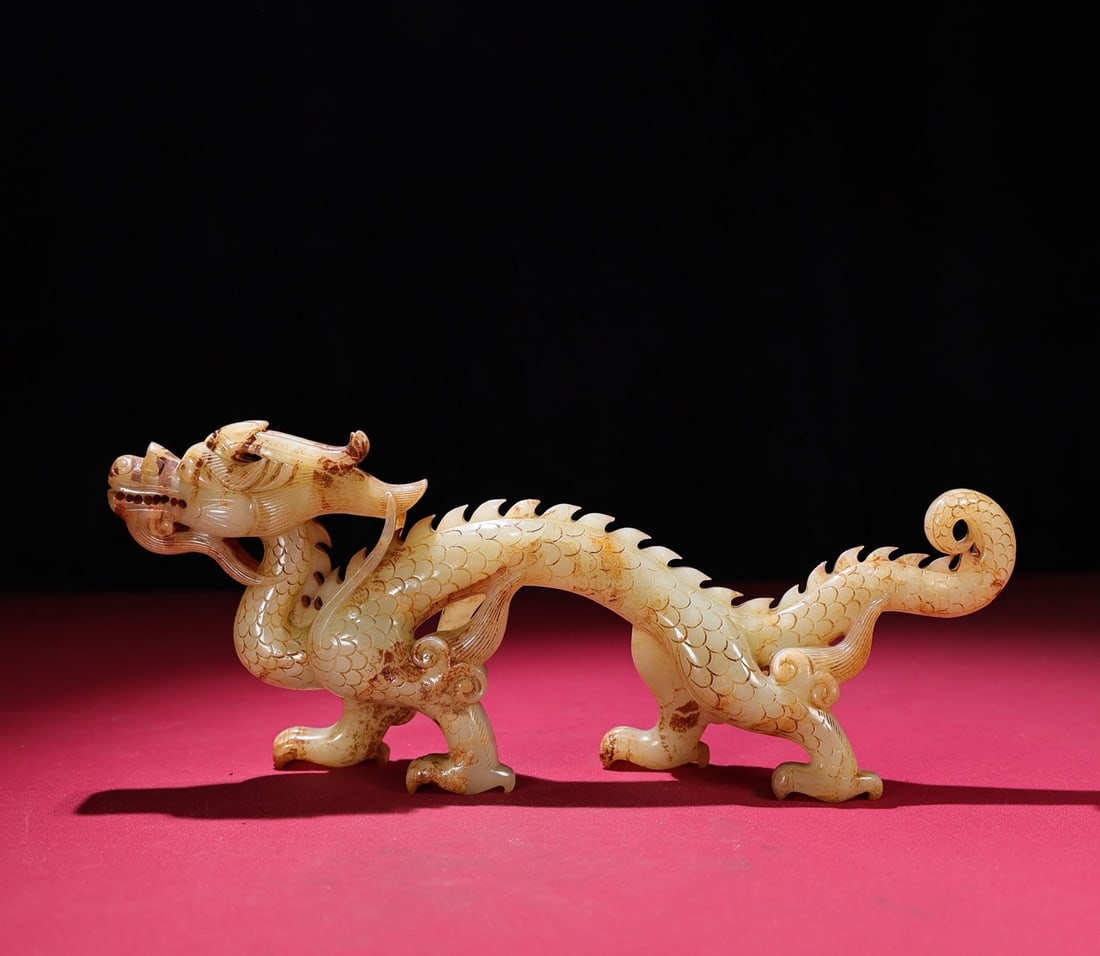 A Exquisite Hotan White Jade Dragon Ornament: A Exquisite Hotan White Jade Dragon Ornament,Qing Dynasty,China,Size:11.1inx1.8inx4.4in,Weight:754g 和田白玉龙摆件,中国清代