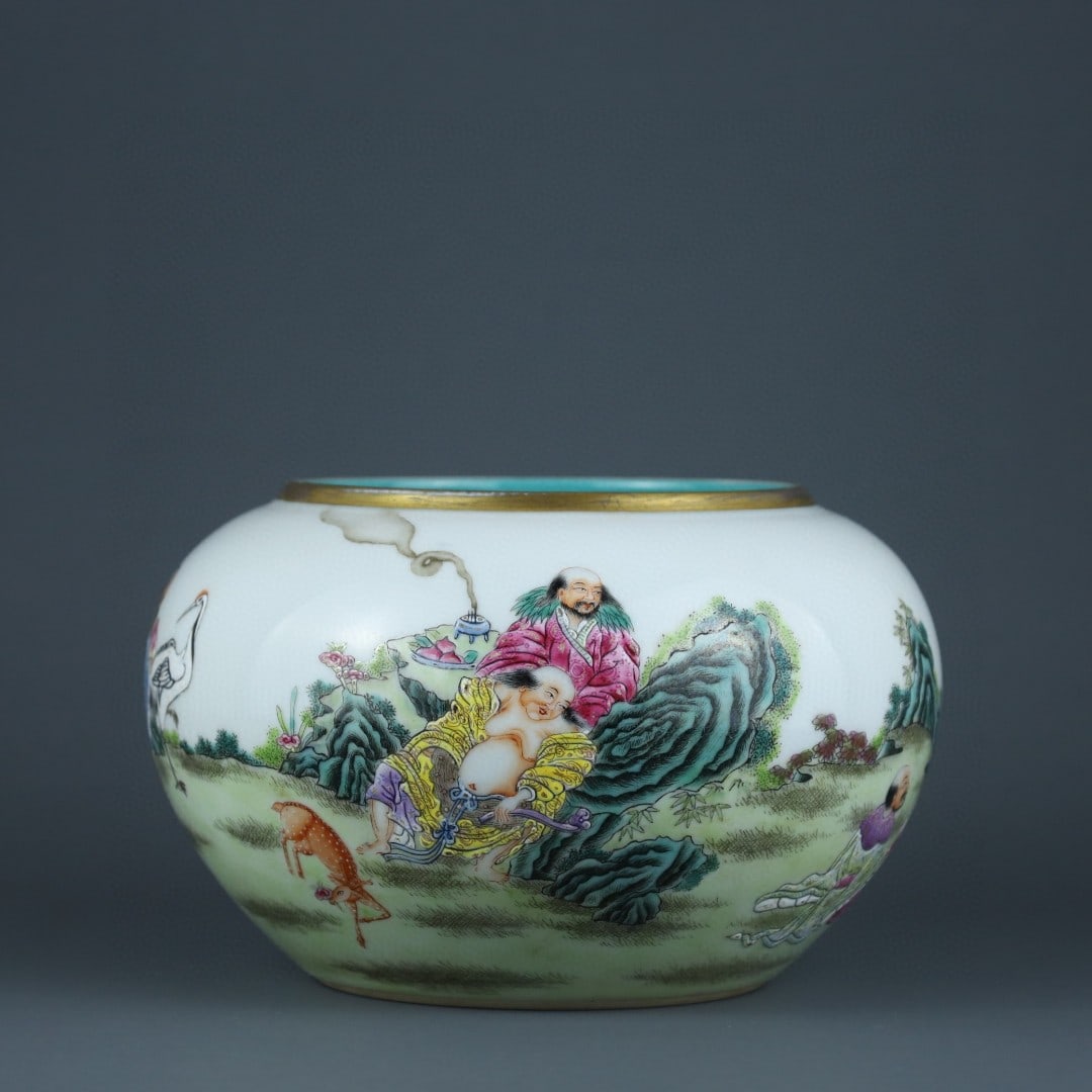 A Exquisite Famille-Rose Figures Pattern Brush Washer: A Exquisite Famille-Rose Figures Pattern Brush Washer,Qing Dynasty, China,Qianlong Six-character Mark,Size:4.7inx4.8inx7.5in 粉彩人物纹笔洗,中国&#