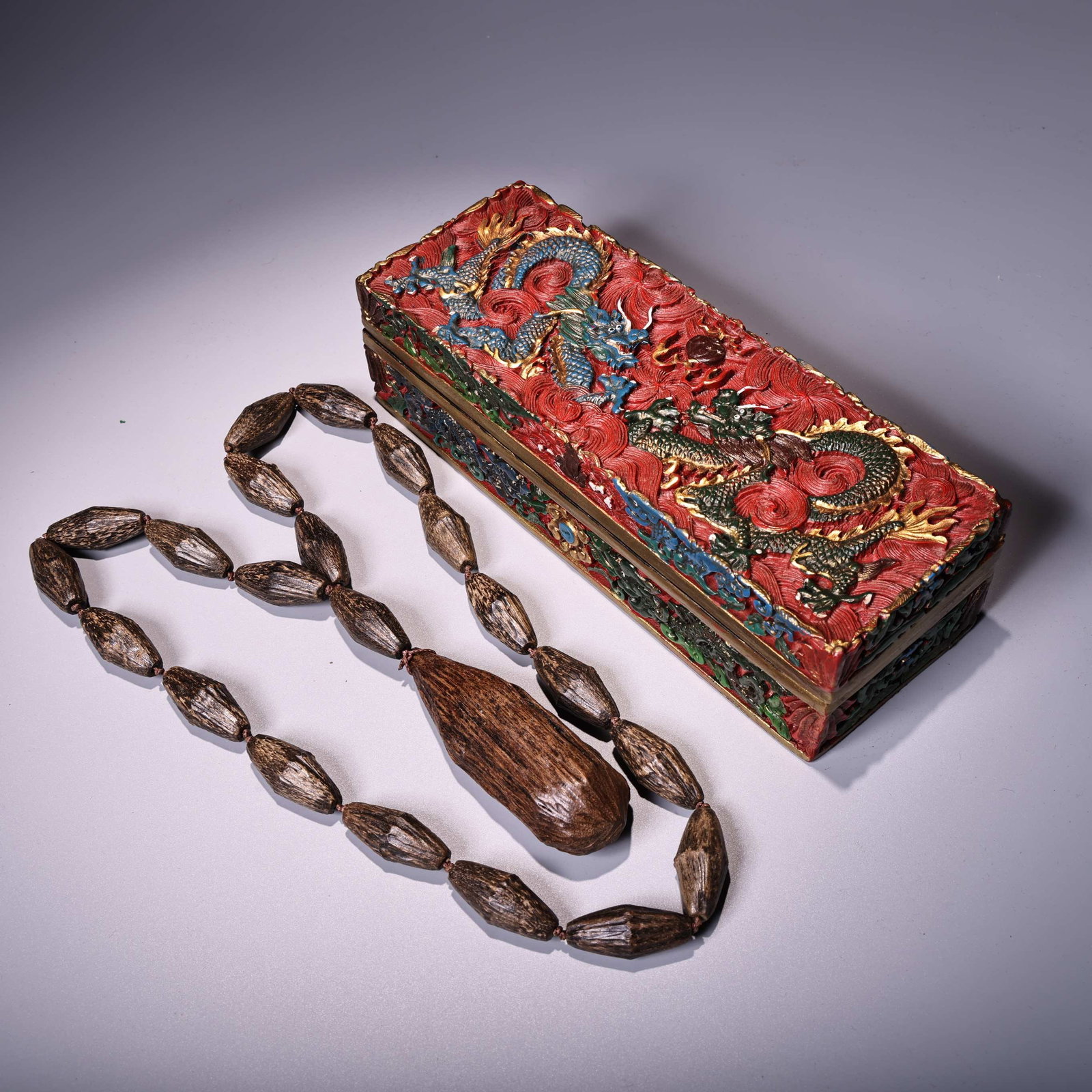 A Exquisite Eaglewood Bracelets (1 of 9)