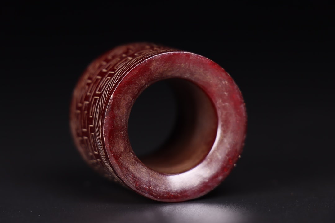 A Exquisite Hotan Jade Thumb Ring - 9